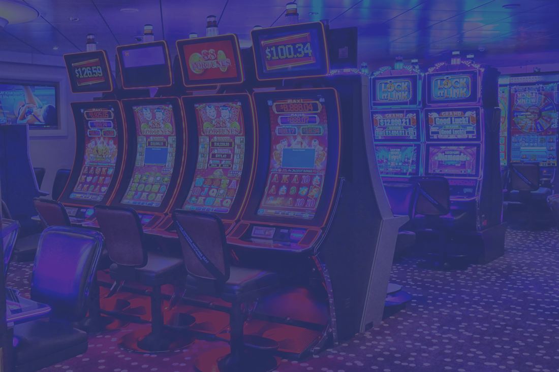 File di dispositivi di gioco distribuiti sul territorio, prima gestiti manualmente