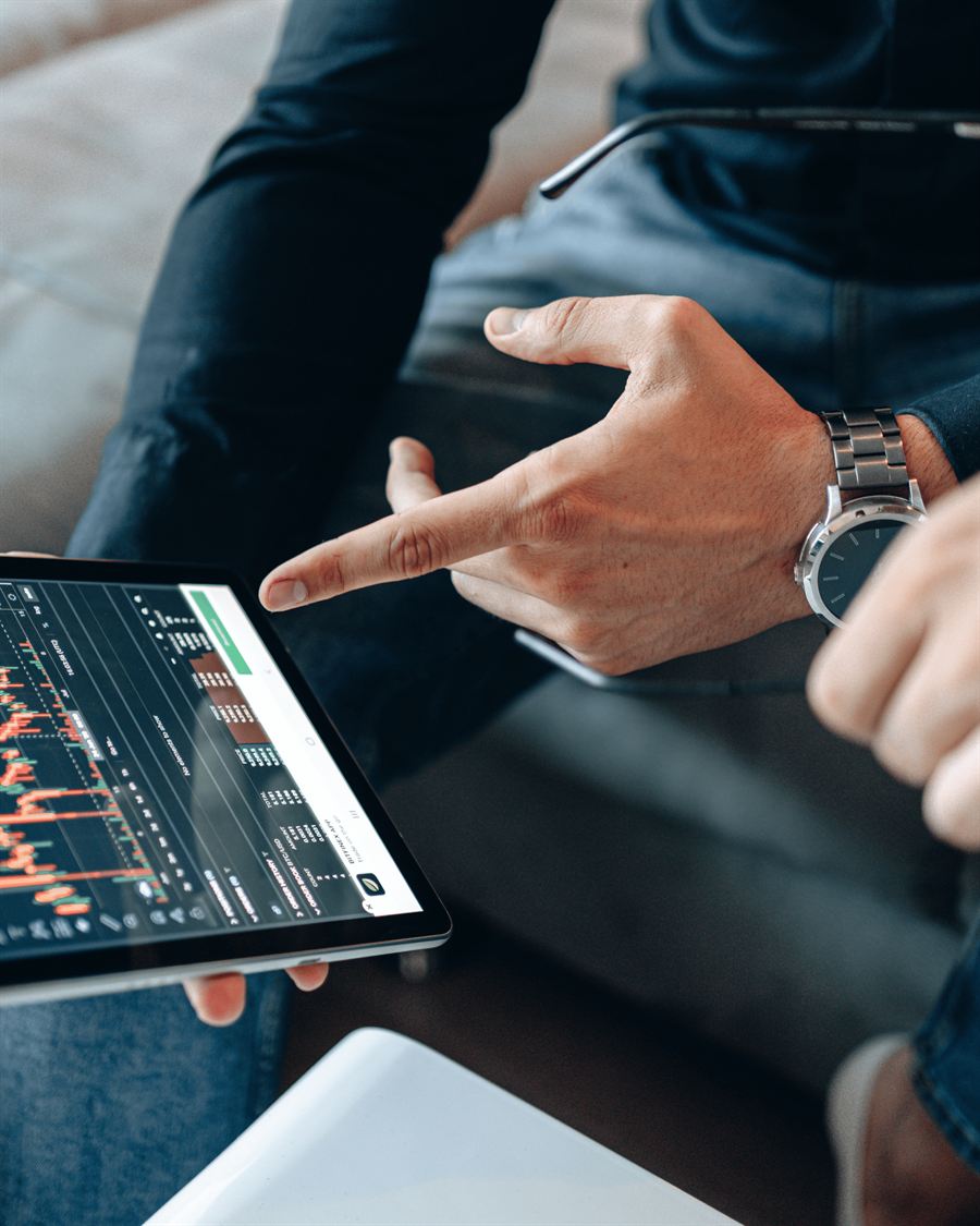 Analisi dei dati e consulenza per l'innovazione digitale con Reengineering